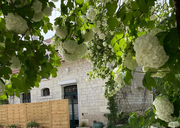 Le Relais, La Dormance, Le Bois Dormant
