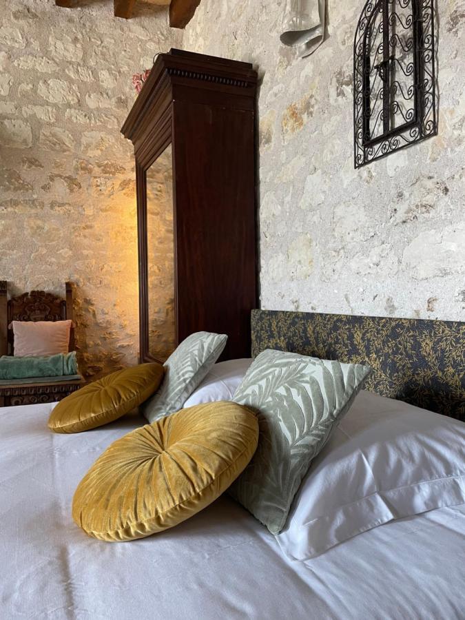 Le Relais, La Dormance, Le Bois Dormant Casa de hóspedes Châteauvieux