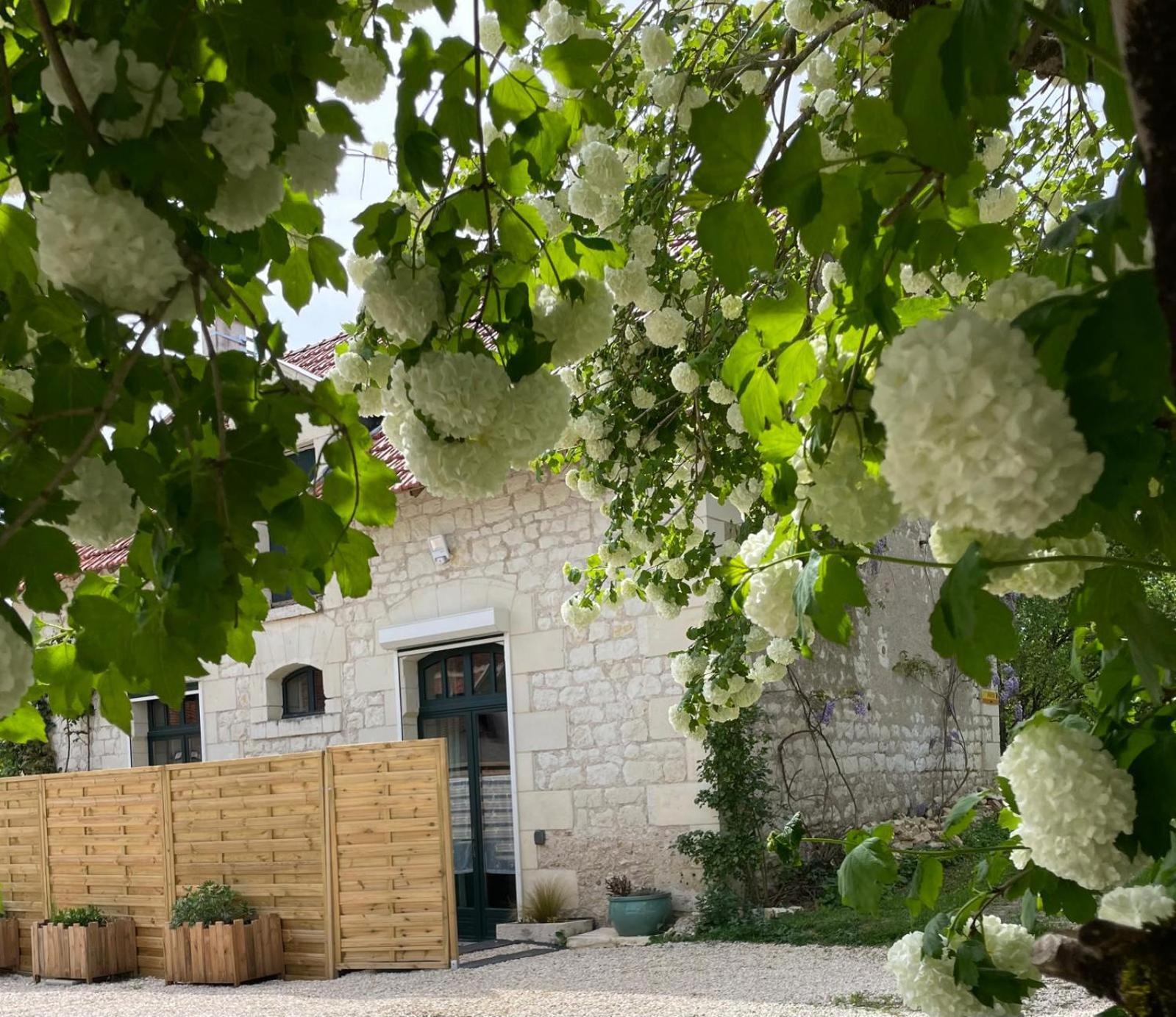 Pensión Le Relais, La Dormance, Le Bois Dormant *